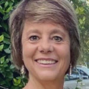 Meet your Posher, Beverly